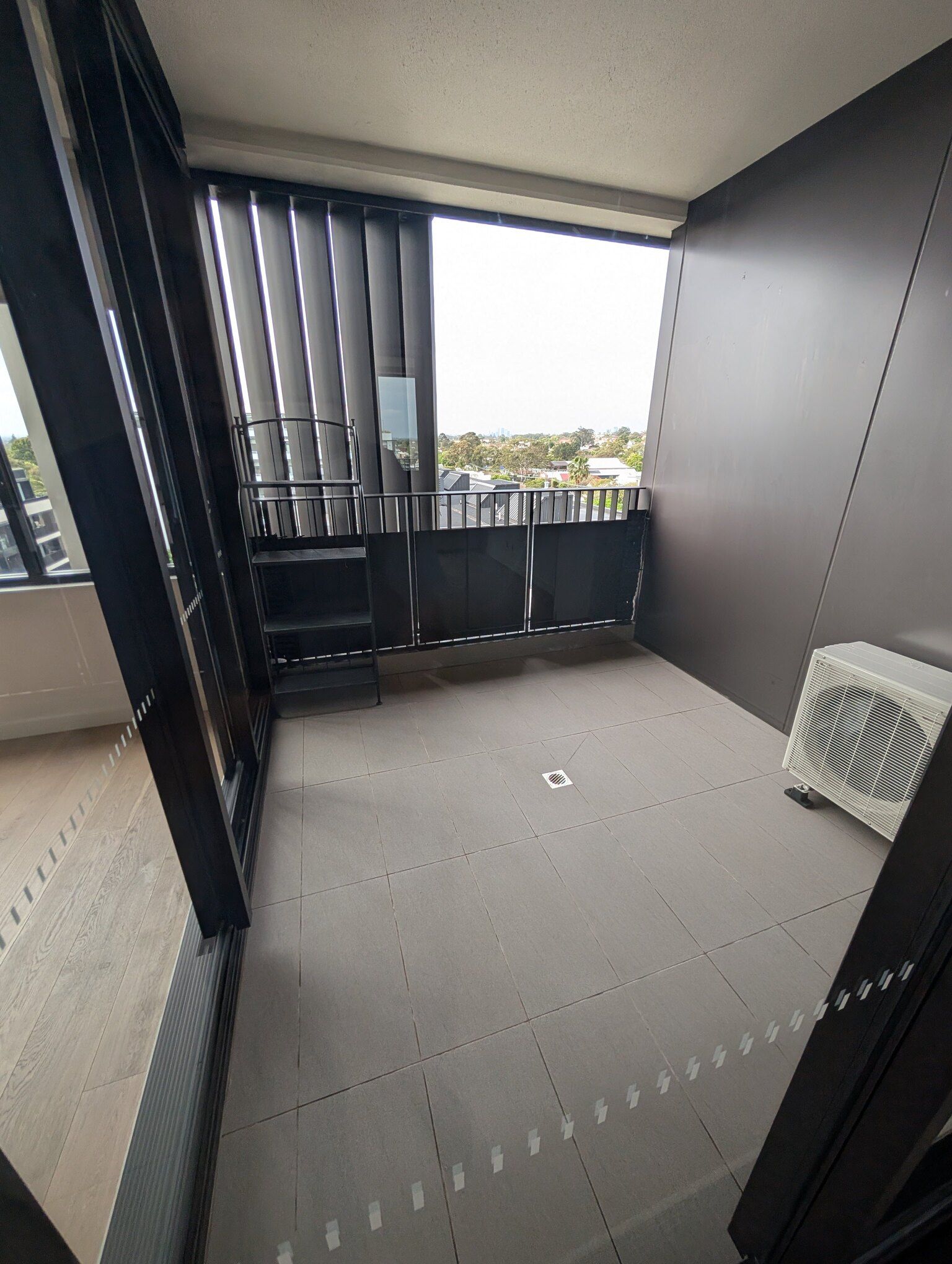 🌿 Balcony Refresh - After cleaning