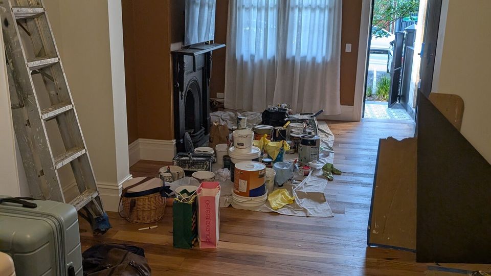 ๐ Living Room Revival - Before cleaning